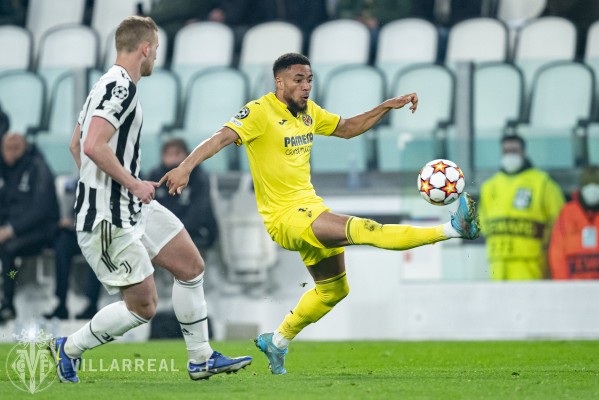 Danjuma iguala a Rossi como máximo goleador del Villarreal en la 'Champions'
