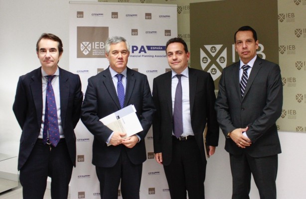 La MiFID II reta a los asesores financieros: cualificación, competencia y oportunidades de negocio
