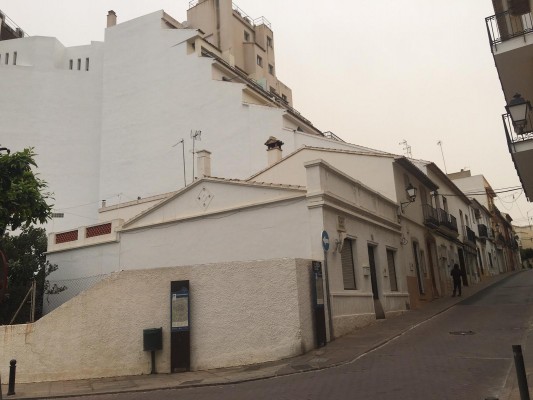 Calp autoriza edificios escalonados en las parcelas que separan el casco antiguo del ensanche

