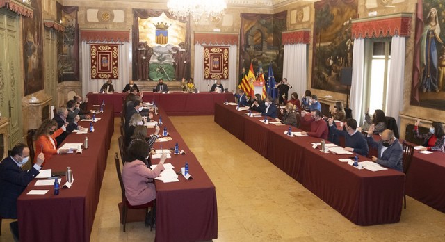 La guerra de Ucrania no encuentra paz en la Diputación 