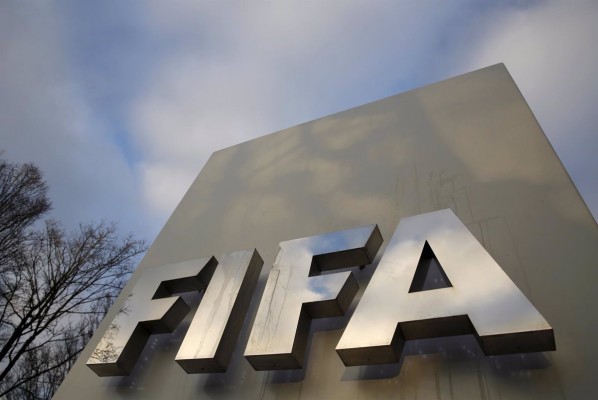 La Federación Ucraniana recibe un cargamento de ayuda humanitaria de la Fundación FIFA
