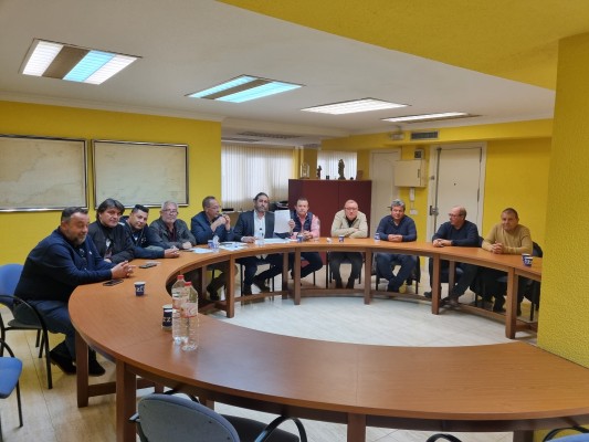 Los pescadores de Alicante amenazan con salir de la Interfederativa por no sentirse representados 