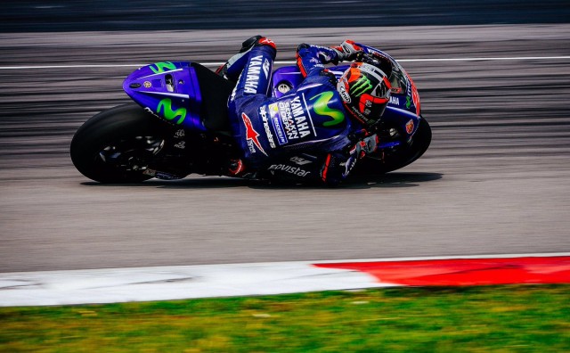 Viñales vuelve a brillar con el mejor tiempo por delante de Márquez en el último día de test en Sepang