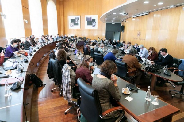 La Universitat de València suspende la movilidad académica y la doble titulación con Rusia
