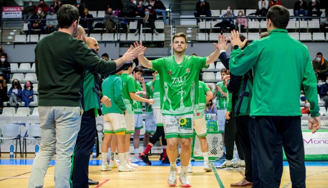 El TAU Castelló busca la sorpresa en la pista del histórico Estudiantes