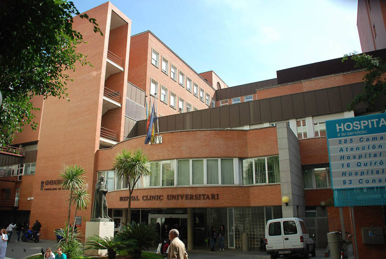 El Hospital Clínico de Valencia incorpora un proyecto para humanizar cuidados intensivos