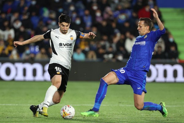Carlos Soler: 
