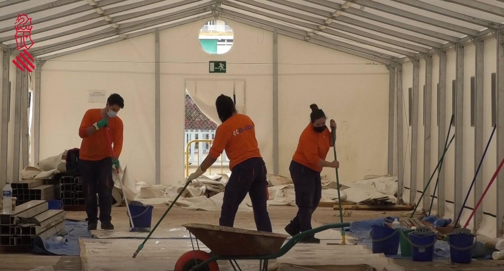 La Generalitat envía módulos del hospital de campaña de València para atender a refugiados en Alicante