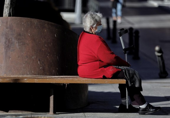 España notifica 19.849 nuevos casos, 58 muertes y la incidencia sube un punto hasta los 430