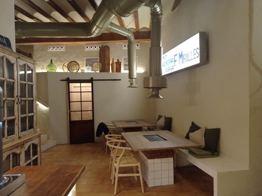 El chef del Aqua impulsa un nuevo concepto de restaurante en el centro histórico de Castelló 