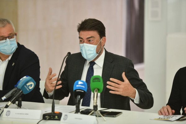 Barcala anuncia que la redacción de la ampliación del MACA 