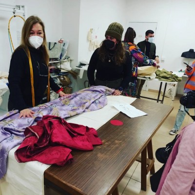 La 'falla-proyecto' de Palleter reivindica la sostenibilidad a través del arte, la tecnología y la alta costura