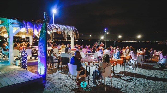 Los chiringuiteros ya tienen el visto bueno de Costas para iniciar su temporada en las playas de Cartagena