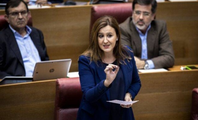 La oposición pide la dimisión de Mónica Oltra y augura que el proceso acabará mal
