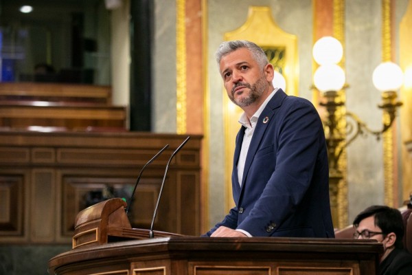 PP y PSPV en Castellón se acusan mutuamente de la escalada en el precio de la luz y el gas