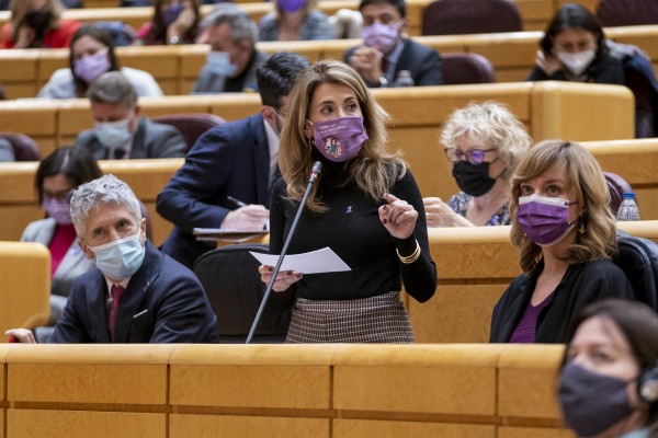 Raquel Sánchez niega un 