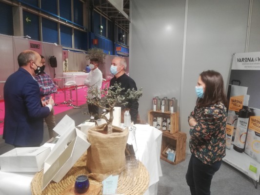 La Diputación promociona el aceite de Castelló Ruta de Sabor en la World Olive Oil Exhibition