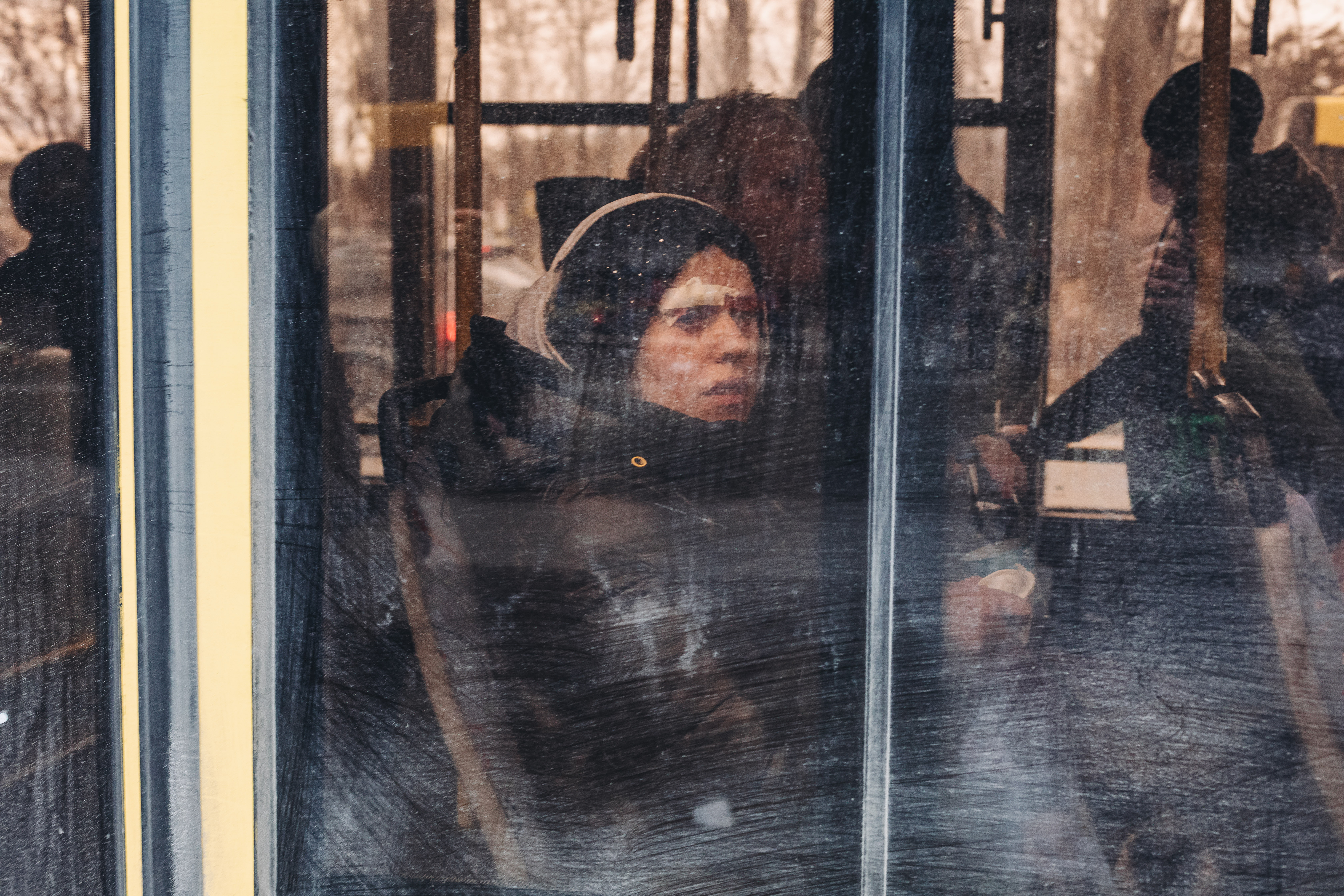 Salen en dos autobuses desde Polonia a València 115 refugiados ucranianos más
