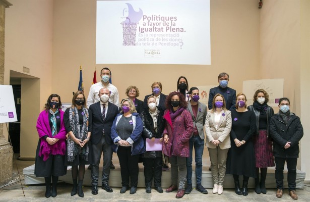 La Diputación de Valencia recuerda a las mujeres de las primeras corporaciones democráticas
