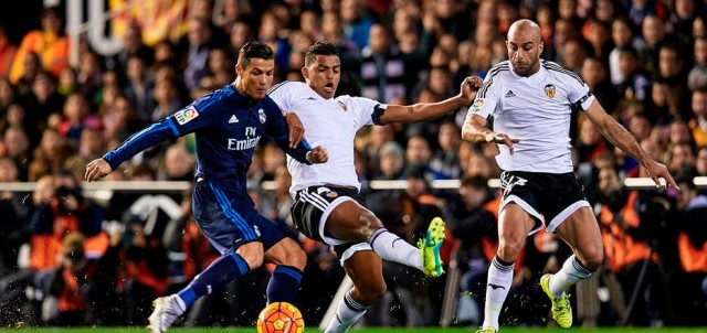  LaLiga decidirá como muy tarde el lunes el horario del Valencia-Real Madrid


