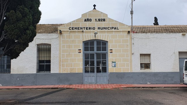 El PP de San Vicente denuncia la pérdida de una ayuda de 120.000 euros para obras en el cementerio