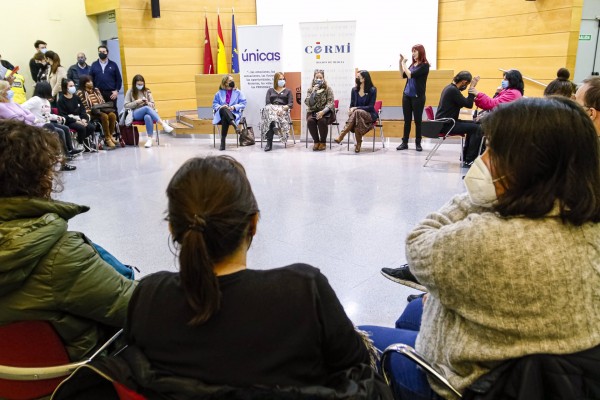Mujer y discapacidad: el proyecto 'Únicas' actúa en situaciones de desigualdad