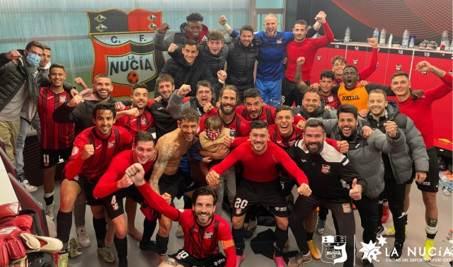 La Nucía e Intercity colideran la tabla. El Hércules, tercero a cuatro puntos más el coeficiente de goles