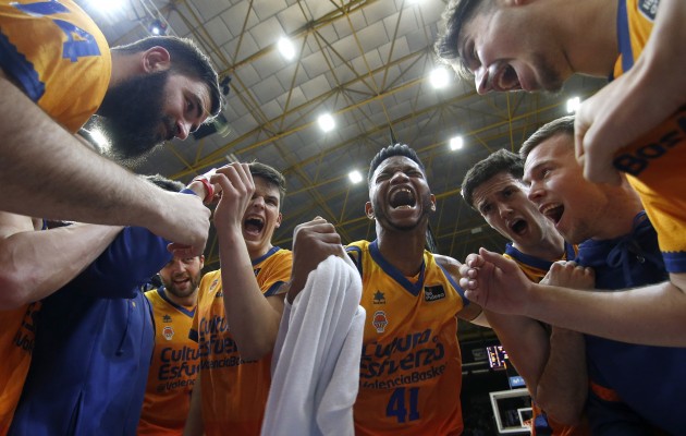 Valencia Basket vuelve un mes después a una Eurocup marcada por la guerra