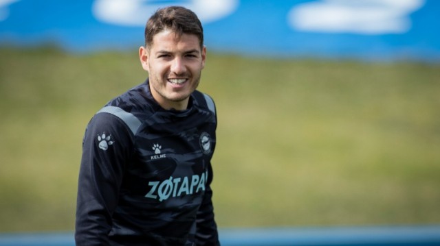 Manu Vallejo no arranca en el Alavés