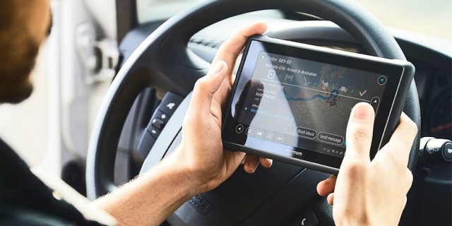 La UE apuesta por la digitalización de la conducción para mejorar la seguridad en las carreteras