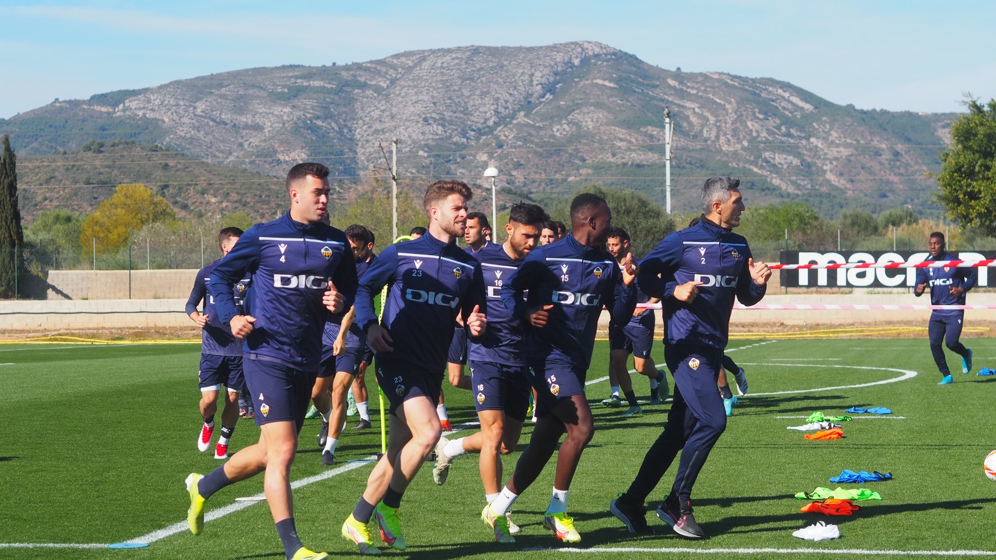 El Castellón quiere despejar dudas ante el Real Madrid Castilla en su regreso a Castalia