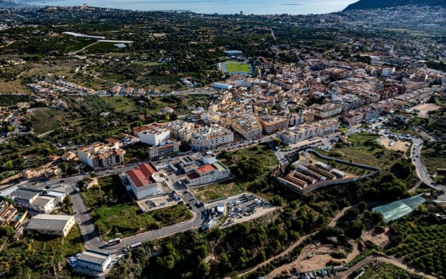 Un informe municipal defiende que el coto a las gasolineras en l'Alfàs no afecta a la hacienda local