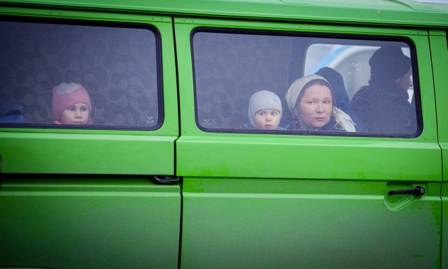 Ucrania y Rusia acuerdan la creación de corredores humanitarios con un alto el fuego temporal 