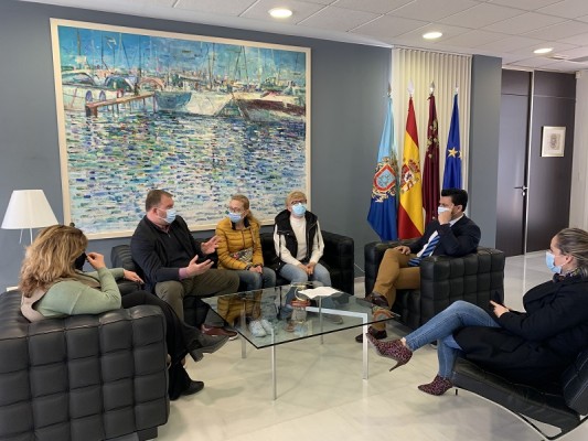 San Javier se solidariza con Ucrania: abre dos puntos de recogida humanitaria