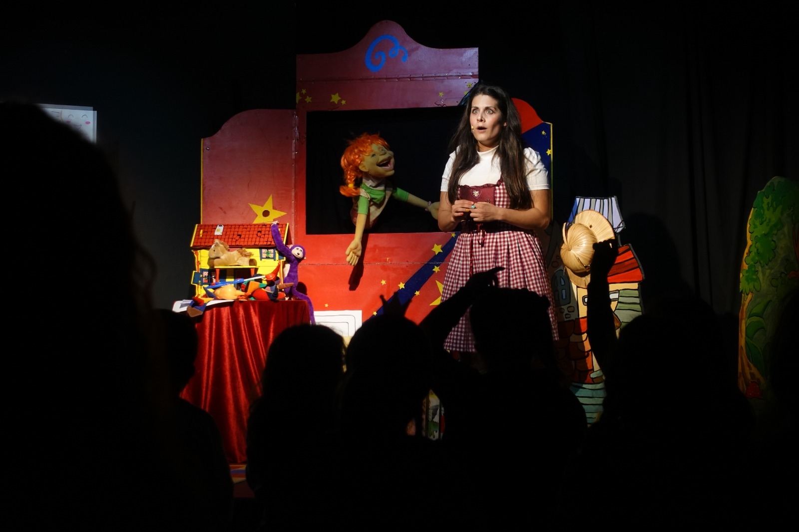 Rebombori da vida a Pippi Calzaslargas y homenajea a las pioneras del cuento