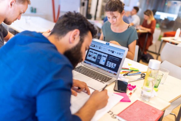 Solo el 28% de las 'startups' teme sufrir una fuga de talento más alta de lo habitual en 2022
