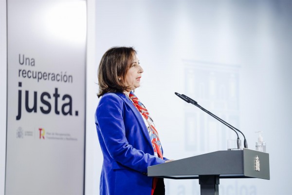 España enviará el viernes a Ucrania un total de 1.370 lanzagranadas contracarro y 700.000 ametralladoras
