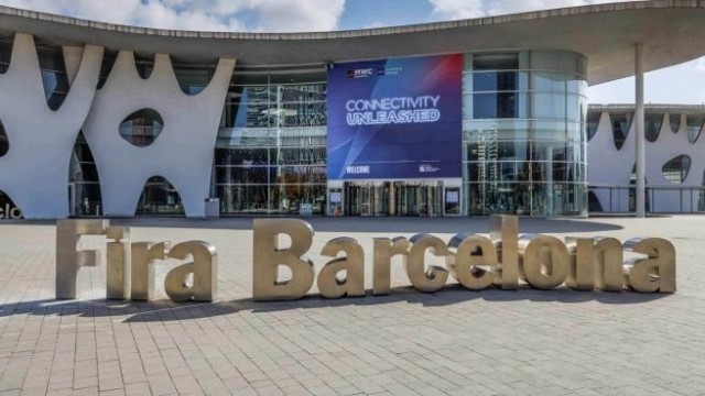 Un MWC 2022 con bombas de fondo