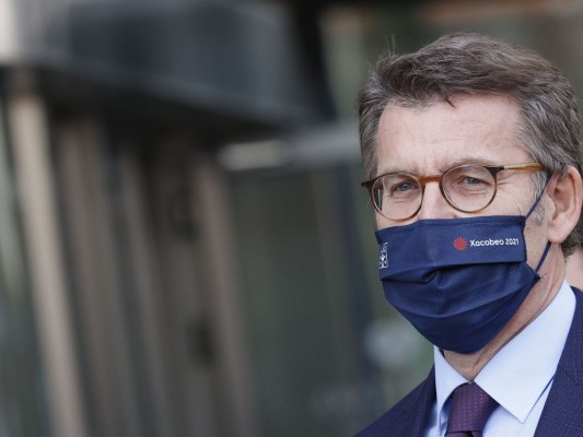 Feijóo anuncia su candidatura a presidir el PP: 
