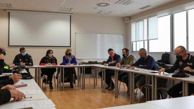 Castelló ultima la coordinación de seguridad policial de cara a las fiestas de la Magdalena 