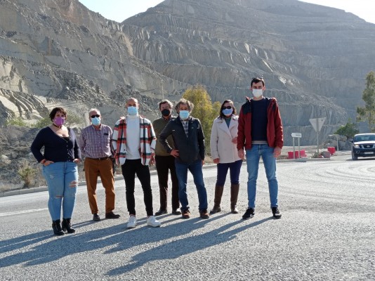 Unides Podem EU insta en Les Corts a frenar las extracciones en la sierra de Fontcalent