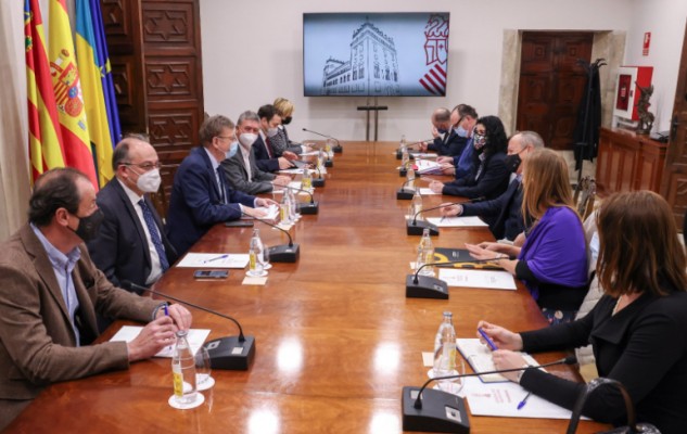 Los sindicatos proponen aplicar el mecanismo de flexibilidad de los Erte ante la crisis por la guerra