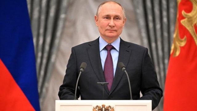 A Putin le atacan para frenar la guerra por el flanco que más le duele: el sistema financiero