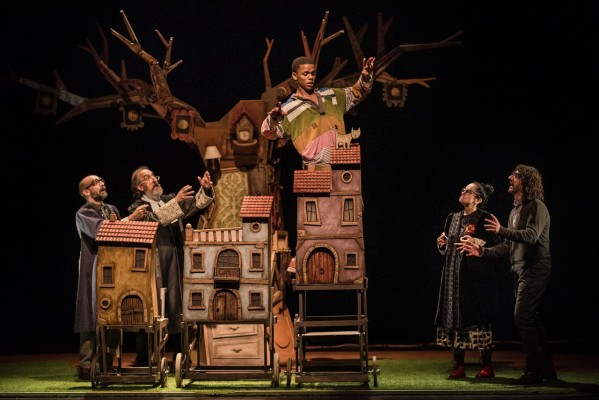 El Teatre Principal obri amb 'La casa del dolor' de Víctor Sánchez i la guardonada 'Soc una nou'  