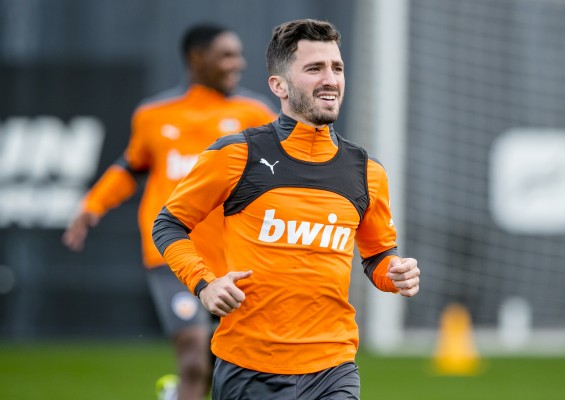 Gayà entra en la lista para jugar ante el Athletic Club