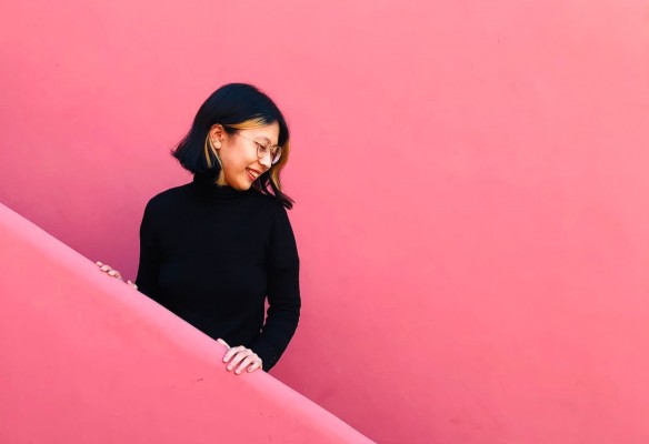 ‘Invocación a las mayorías silenciosas’, el primer poemario de Paloma Chen
