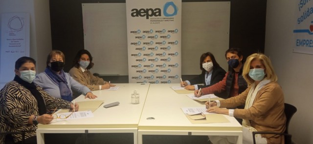 AEPA amplía el convenio de la Red Juntas y alcanza ya a 11 entidades y 1.800 mujeres
