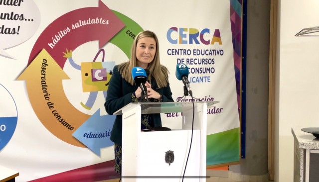 Alicante saca a licitación 48 puestos de venta en los mercados municipales