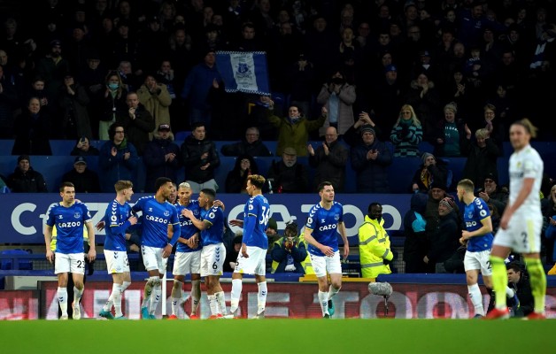 El inversor ruso Usmanov vinculado al Everton tiene sus activos congelados por la UE