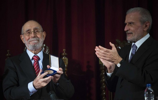 Román de la Calle: 